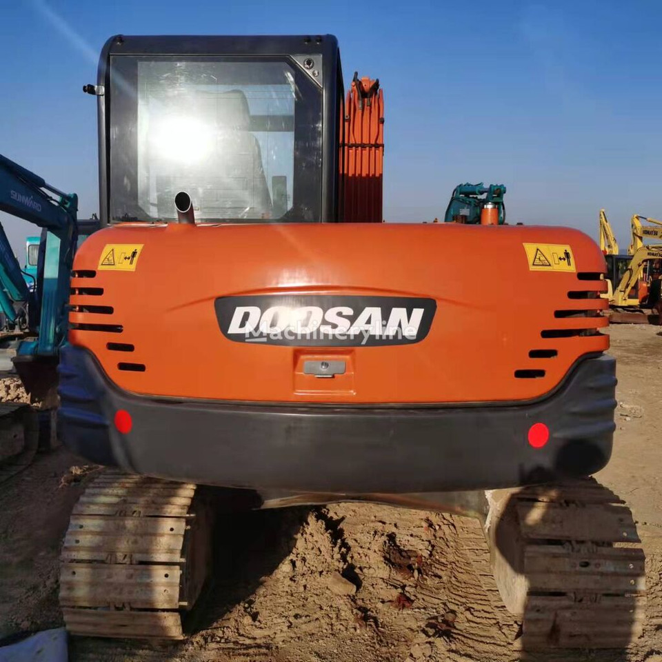 Crawler excavator Doosan DH80-7: picture 3