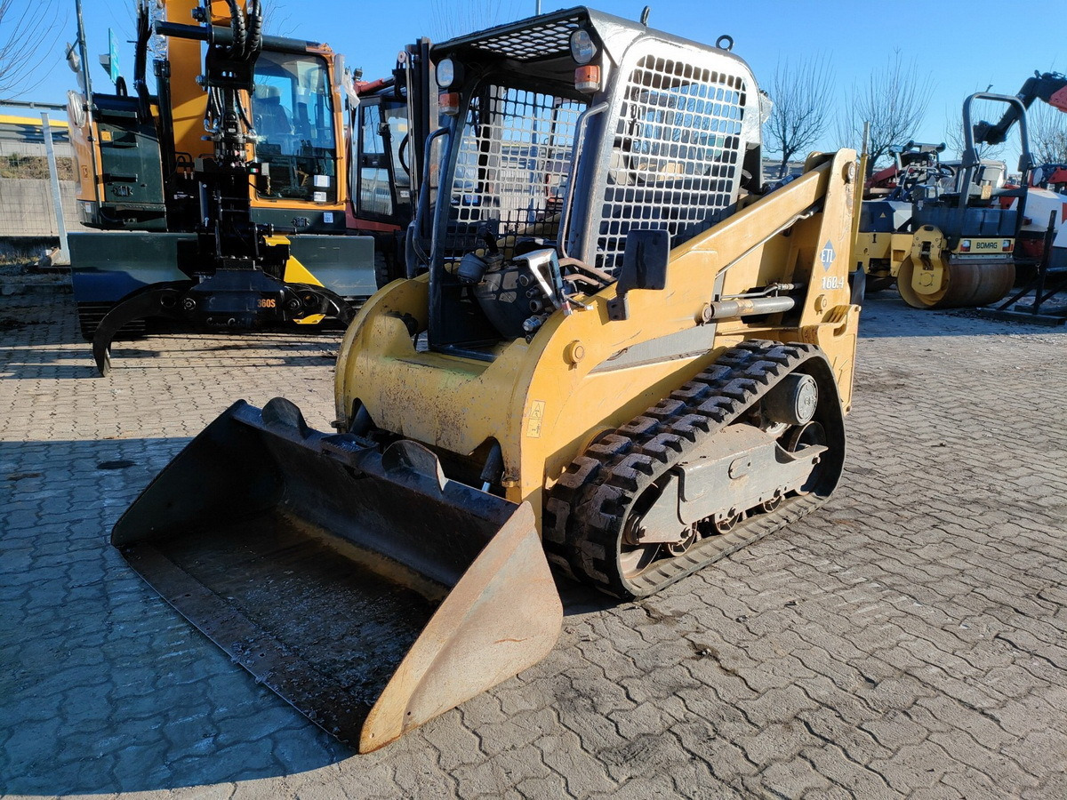 Compact track loader EUROCOMACH ETL160-4: picture 2