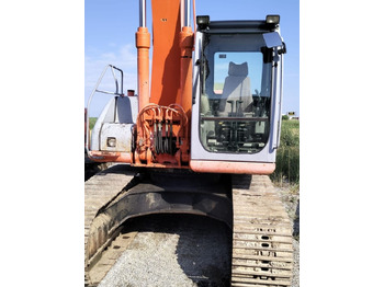 Crawler excavator FIAT KOBELCO E235: picture 2