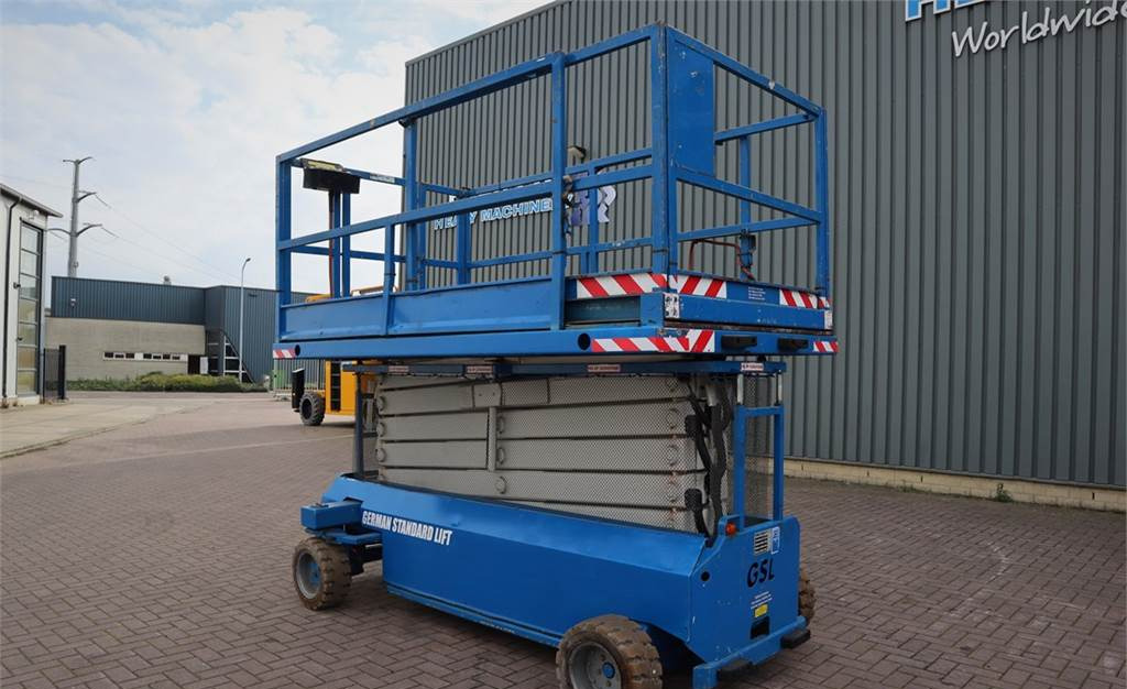Scissor lift GSL S131 E16 Electric, 15.1m Working Height, 350kg: picture 8