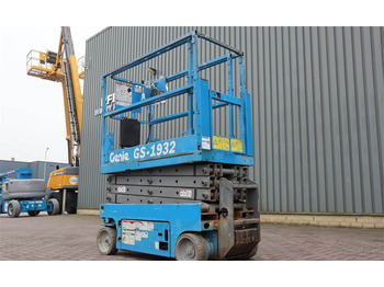Scissor lift Genie GS1932 Electric, Working Height 7.8 m, 227kg Capac: picture 4