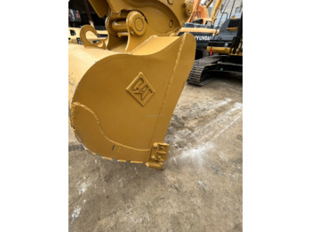Crawler excavator Genuine CAT 320D Excavator Fuel Injector 326-4700 3264700 Injector C6.4 For Caterpillar Excavator Engine Fuel Injector: picture 4