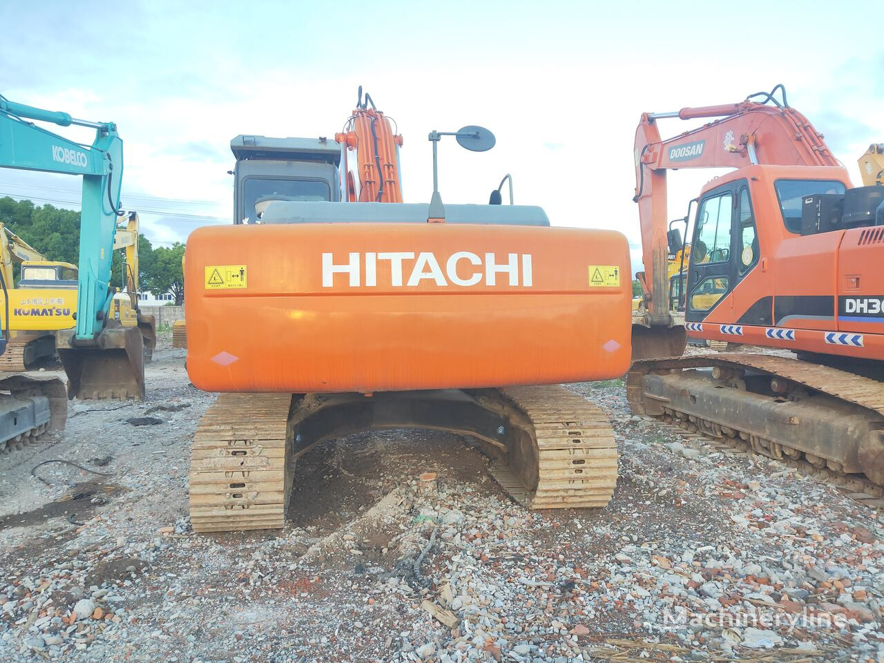 Crawler excavator Hitachi ZX210: picture 6