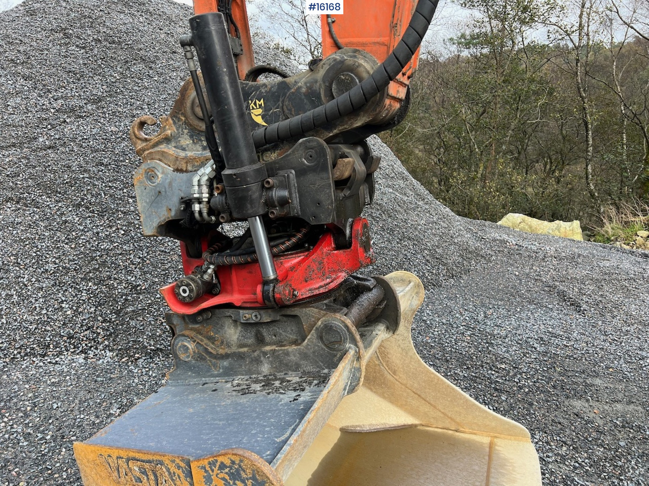 Excavator Hitachi ZX225 USR LC-6: picture 15