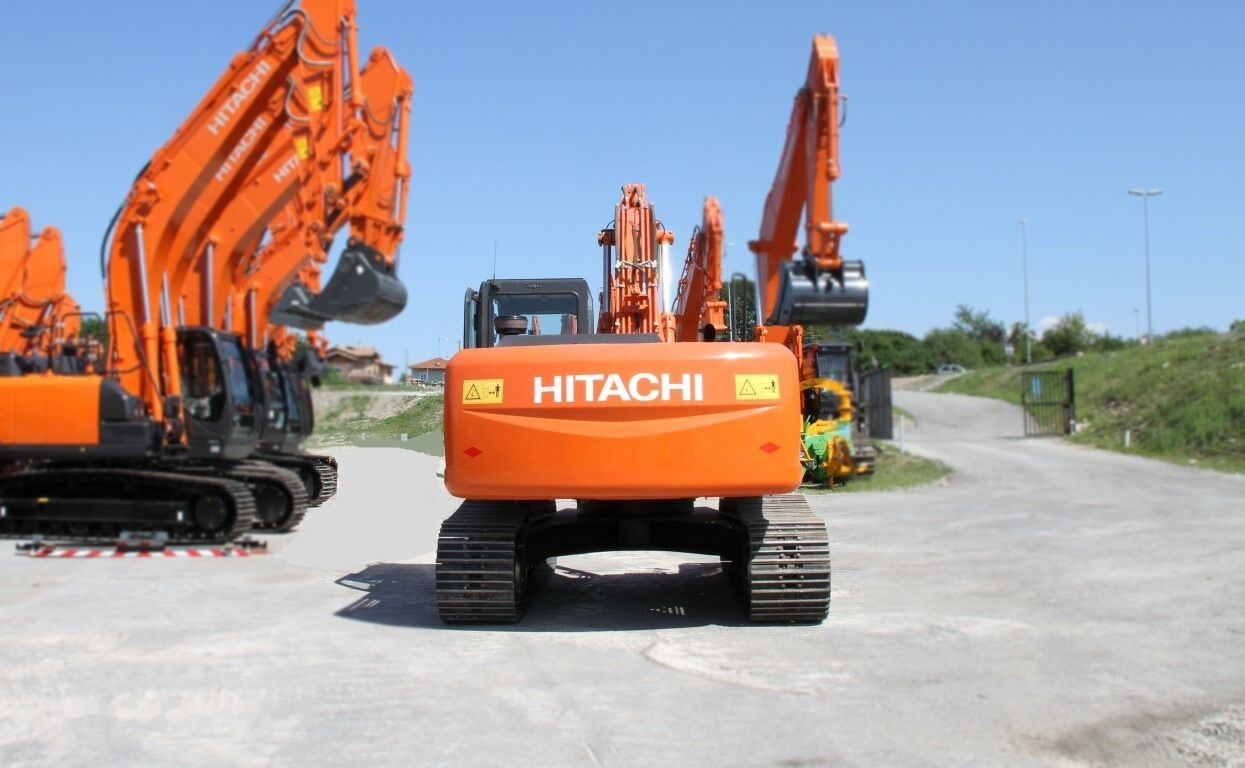 New Crawler excavator Hitachi ZX 220LC-Gi: picture 22