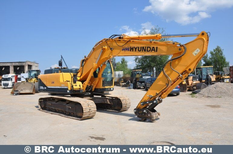 Crawler excavator Hyundai R220LC-9A: picture 2