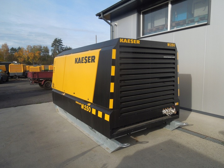 New Air compressor KAESER M250: picture 2