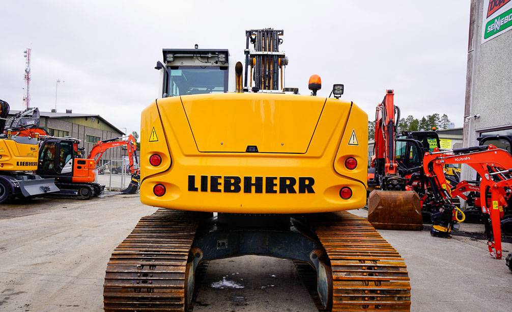 Crawler excavator Liebherr R914 Compact: picture 10