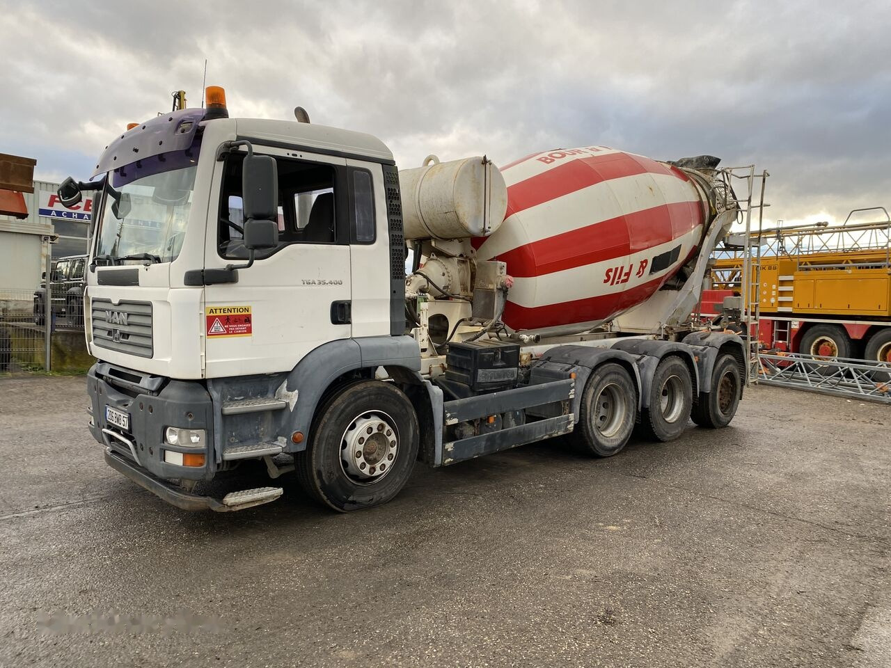 Concrete mixer truck MAN TGA 35-400: picture 44