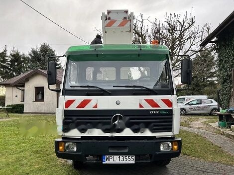 Mobile crane Mercedes-Benz 814: picture 4