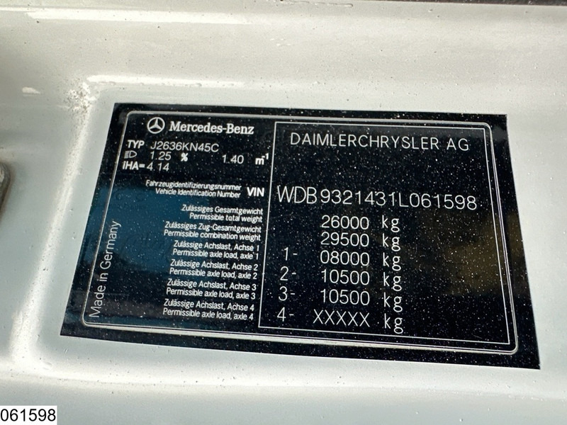 Concrete pump truck Mercedes-Benz Actros 2636 6x4, Putzmeister, 36 mtr, Remote, 3 pedals: picture 13