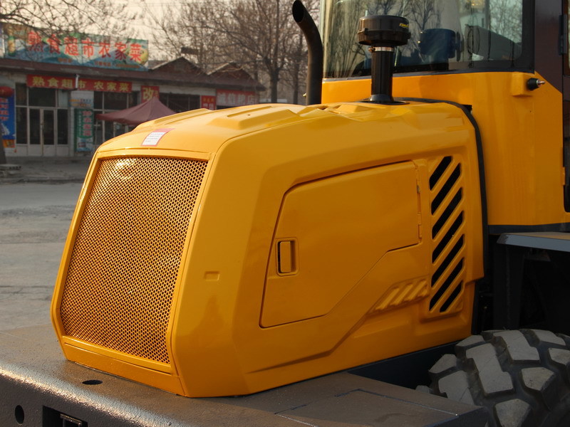 New Telescopic wheel loader Qingdao Promising Telescopic Loader with CE ZL20: picture 6