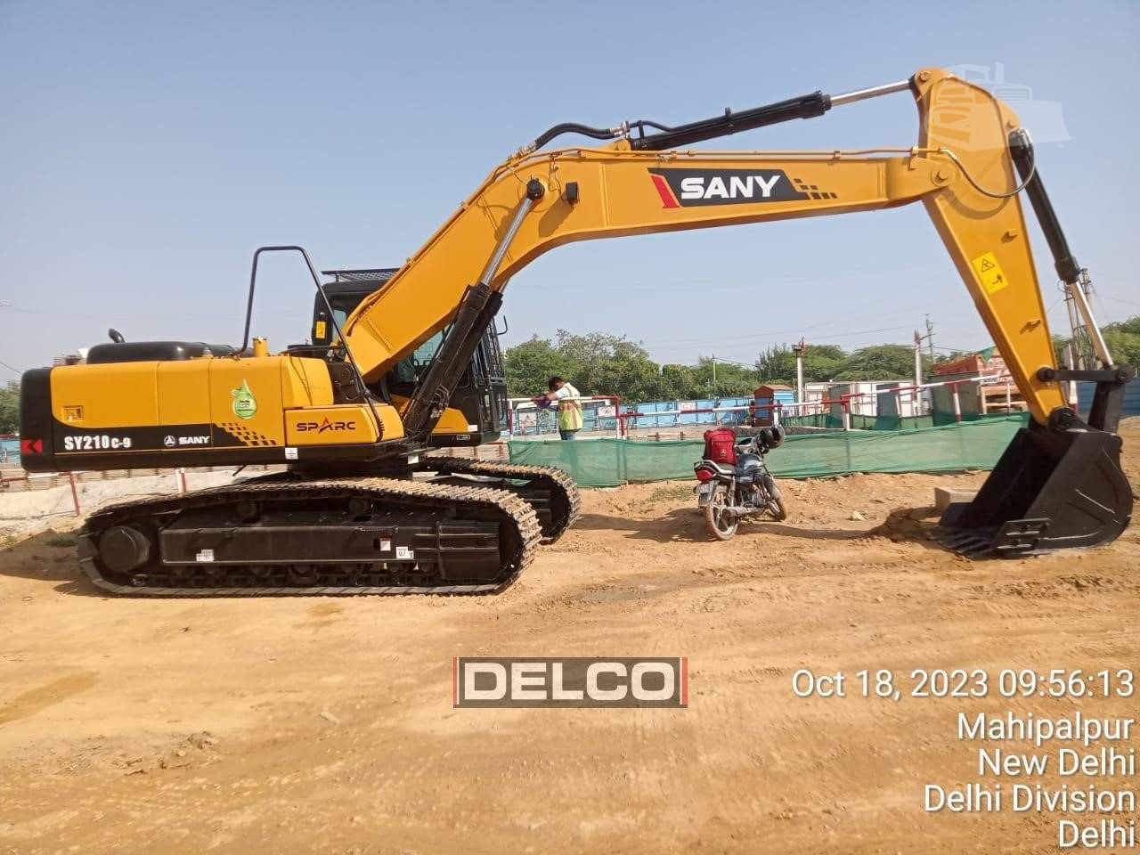 New Crawler excavator SANY SY210 LC: picture 2
