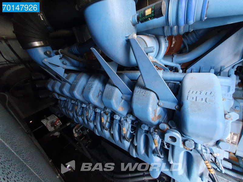 Generator set SDMO 51.2L70-4P 2600 KVA - ENGINE NEEDS REPAIR: picture 20