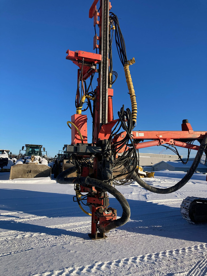 Drilling rig Sandvik DX800: picture 6