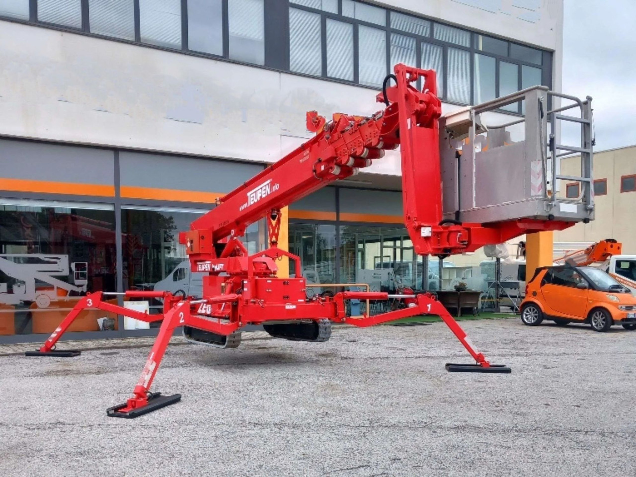 Articulated boom TEUPEN LEO26T: picture 3