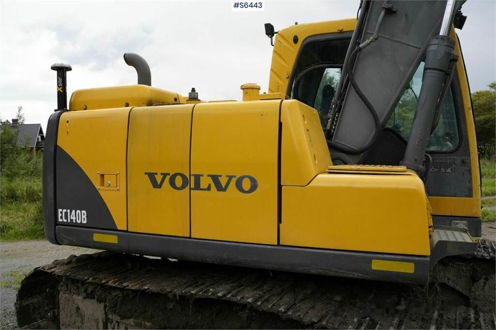New Crawler excavator Volvo EC 140 BLC Excavator New swing bearing: picture 42