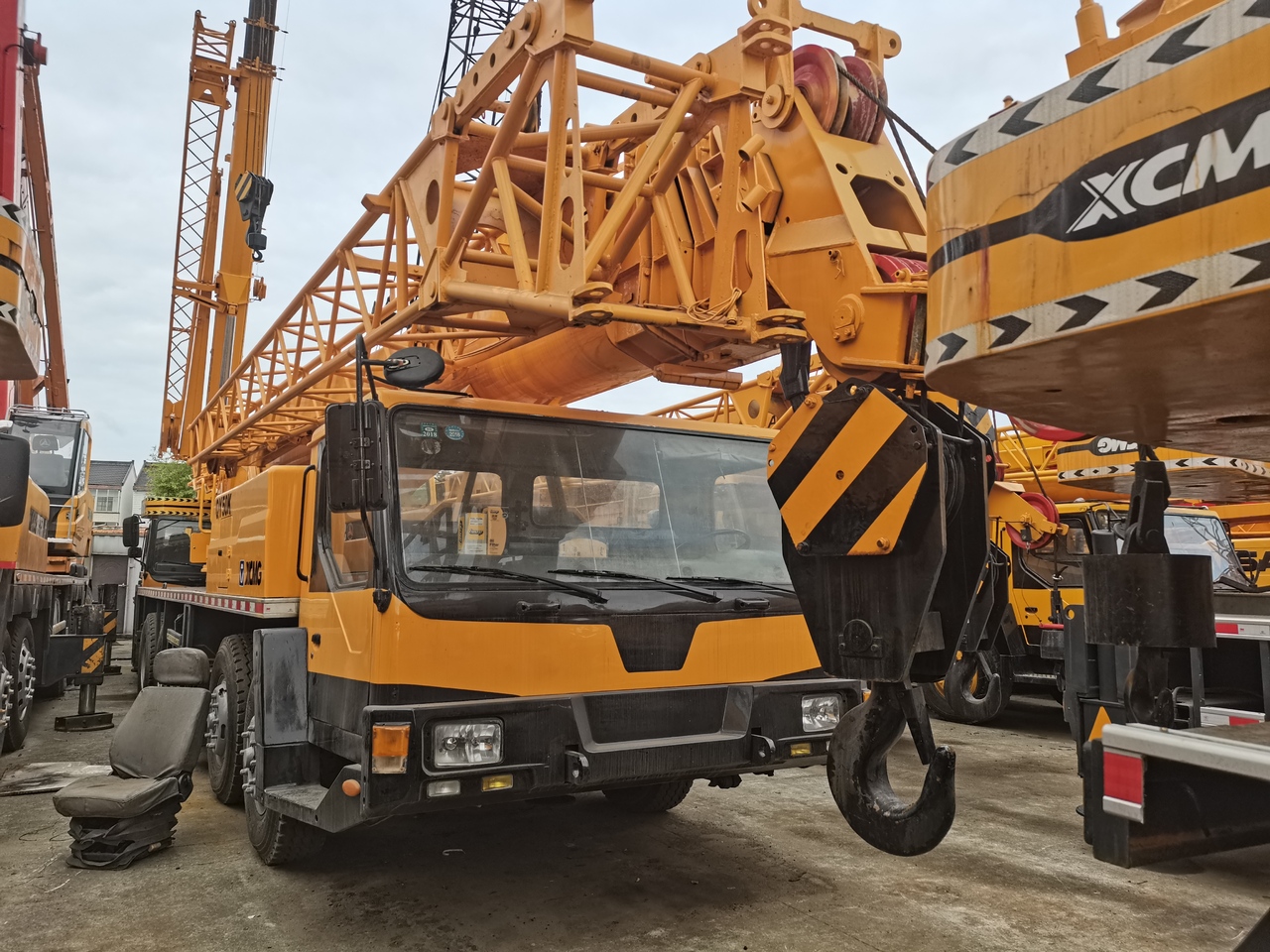 Crane XCMG QY50K: picture 2
