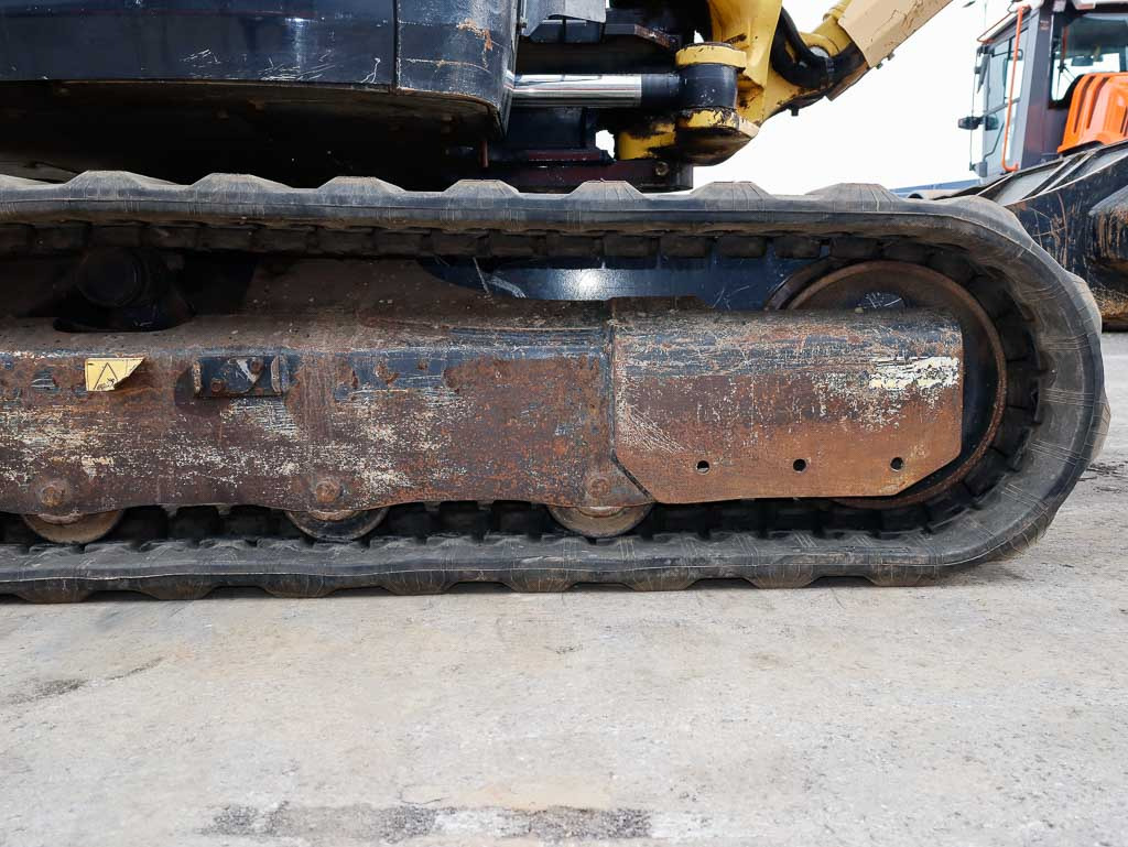 Crawler excavator YANMAR ViO80-1A: picture 19