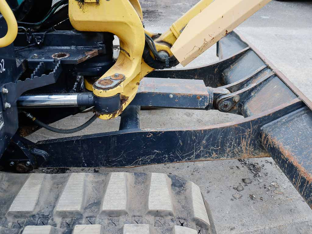 Crawler excavator YANMAR ViO80-1A: picture 25