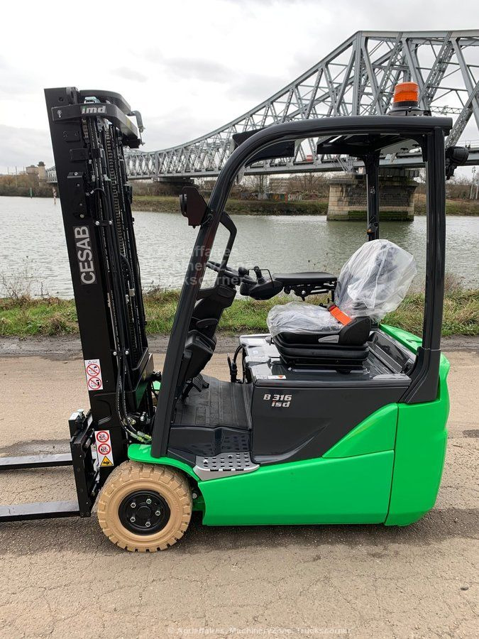 New Electric forklift Cesab B316II: picture 3