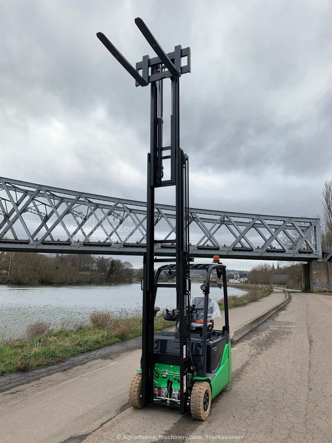 New Electric forklift Cesab B316II: picture 10