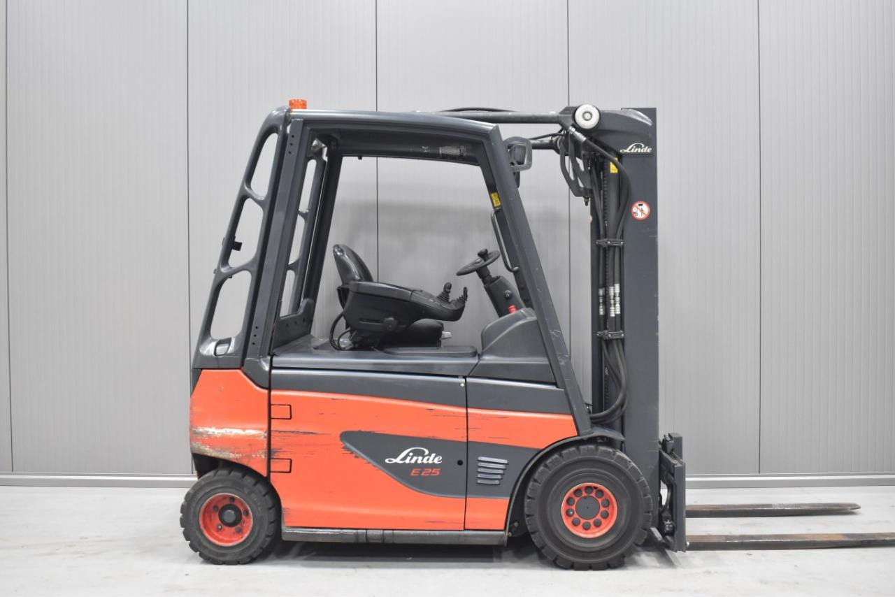 Electric forklift LINDE E 25-01: picture 3