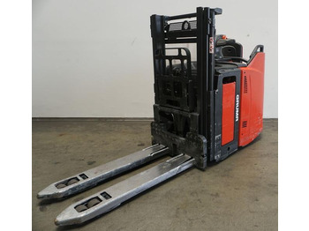 Stacker Linde D 12 HP SP 133: picture 2