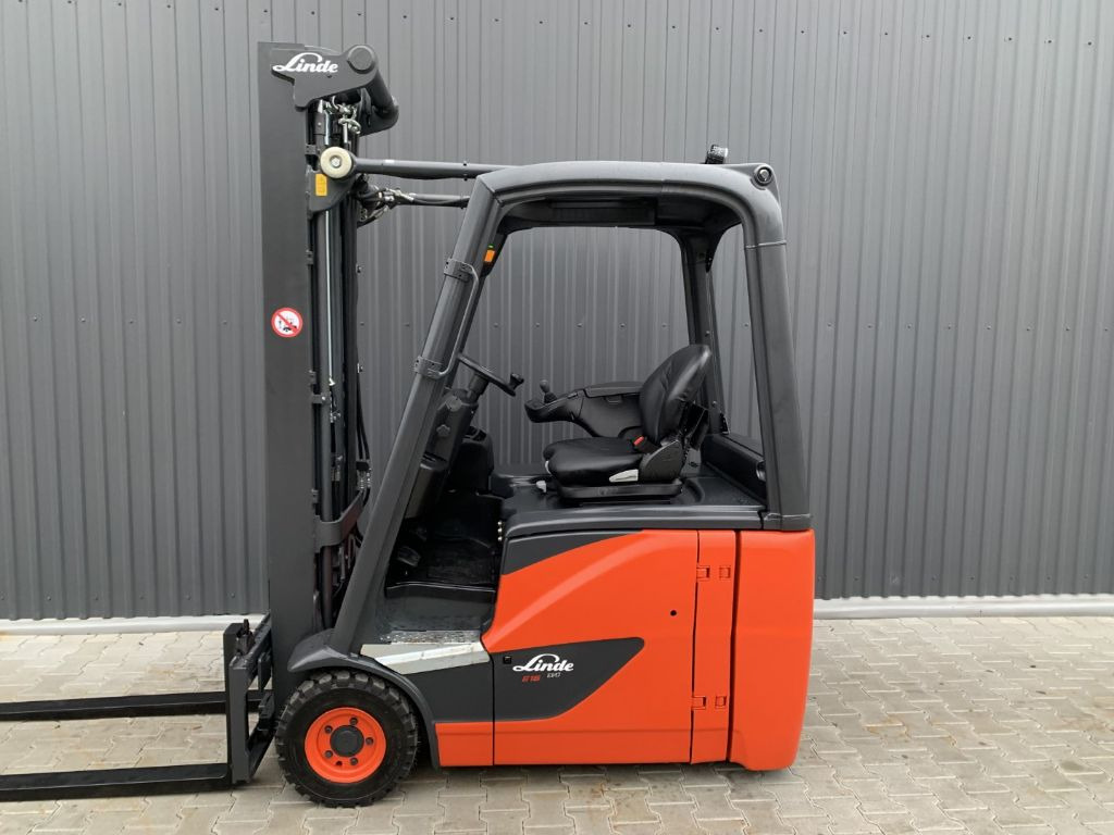 Electric forklift Linde E16H-02: picture 2