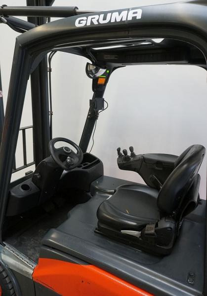 Electric forklift Linde E 16 EVO 386-02: picture 3