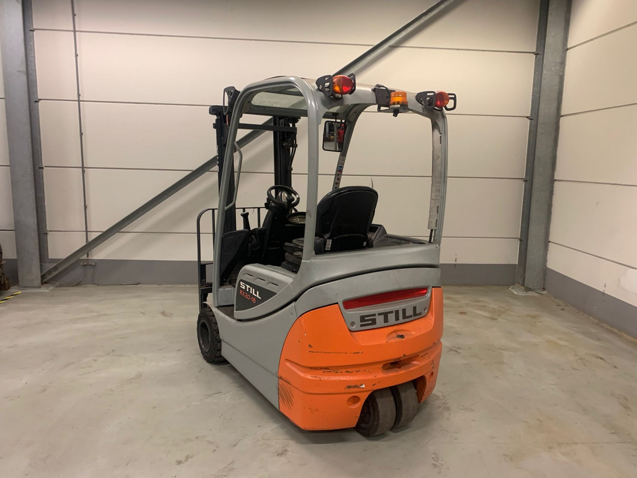 Electric forklift STILL RX 20-18: picture 7