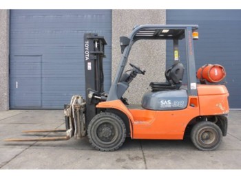 Diesel forklift Toyota 7FGF30 GAS 3 TON ROTATION | SNS1067: picture 1