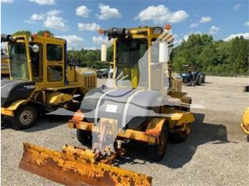 Road sweeper 2014 SUPERIOR BROOM DT80J 15289: picture 1