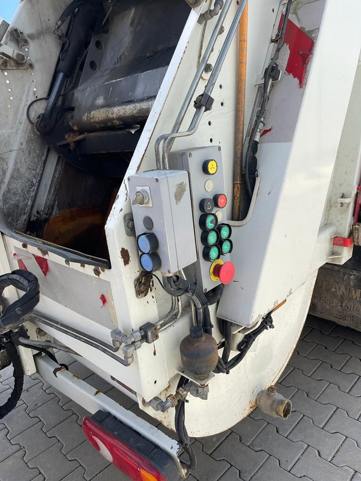 Garbage truck Autoutilitară Gunoieră CANTER Fuso 7,5t: picture 13
