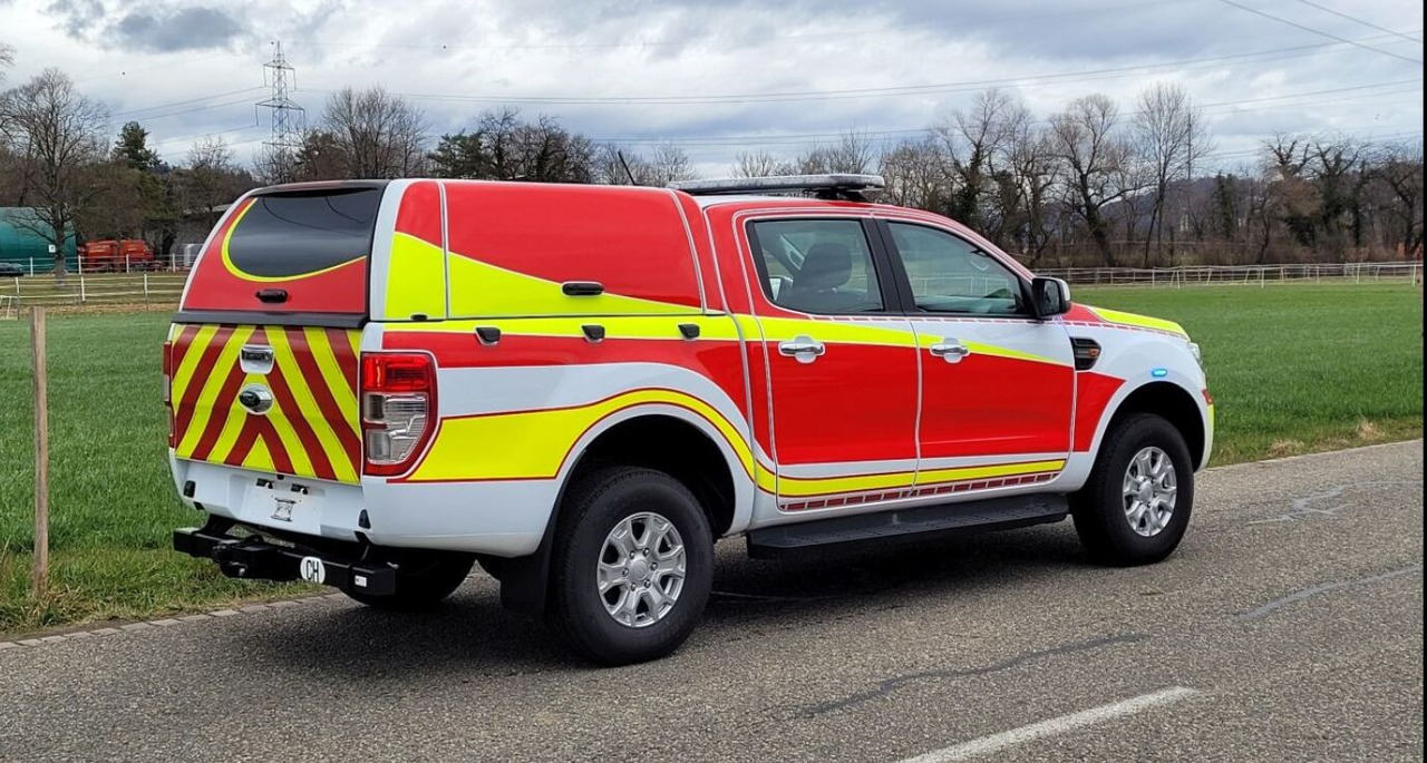 Ambulance Ford Ranger XL 2.0 TDCi 4x4 Pick-up - First aid, emergency vehicle: picture 3