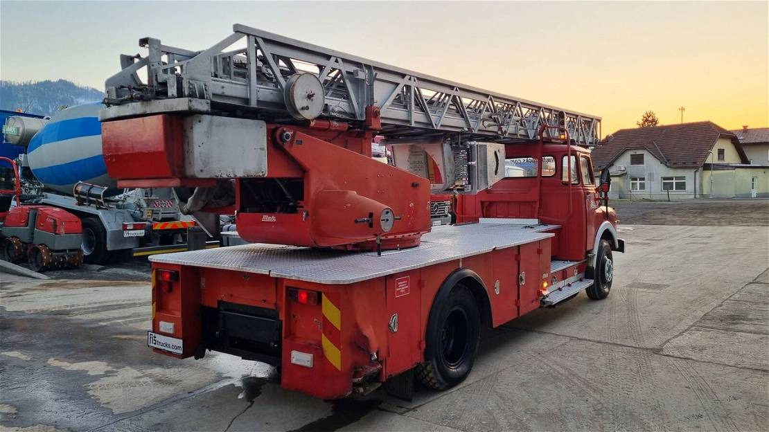 Fire truck MAN 13.168 4x2 ladder - 31.000km: picture 3