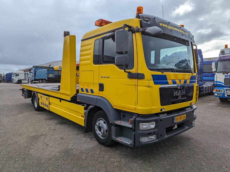 Tow truck MAN TGL 12.250 4x2 Dubbelcabine Euro5 - Falkom FAS6000 + FAL2000 + EPH4500 Winch - 08/2024APK (V704): picture 4