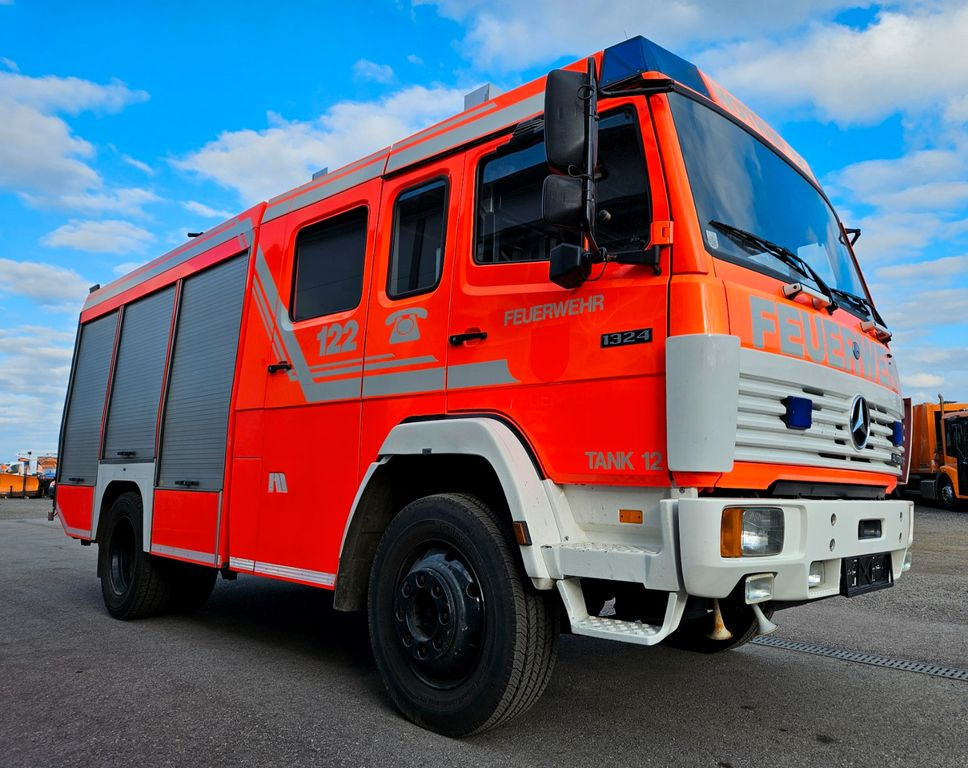 Fire truck Mercedes-Benz 1324 4x4 TLF Ziegler Feuerwehr: picture 6