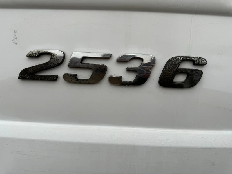 Vacuum truck Mercedes-Benz Actros 2536 **6X2-VIDANGEUR-VACUUMTRUCK**: picture 5
