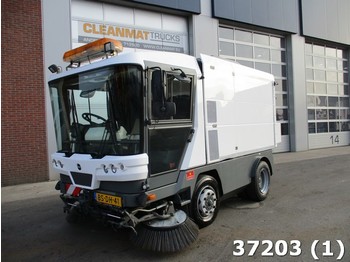 Road sweeper Ravo 580 Fast edition 80 km/h: picture 1