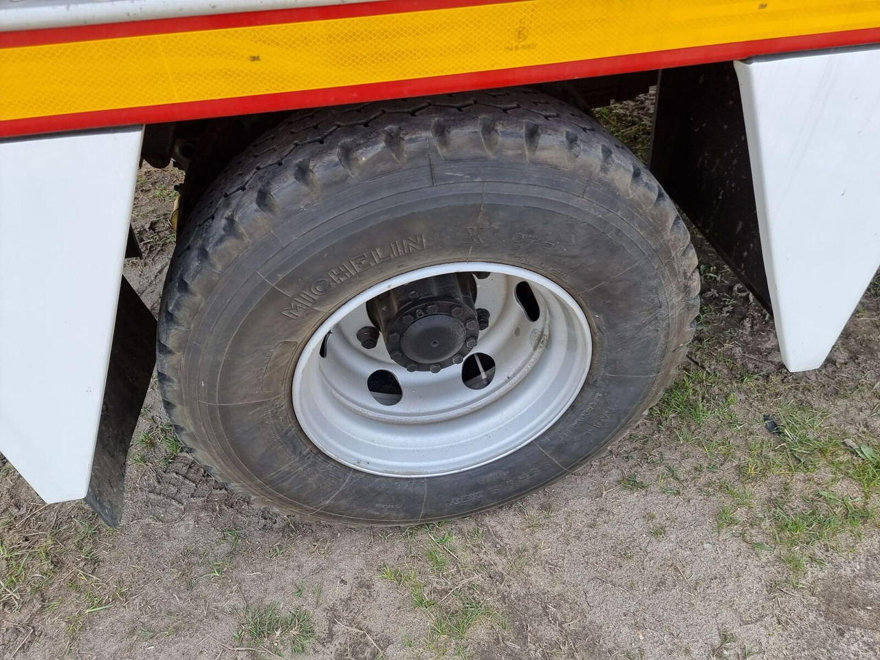 Fire truck Renault Midlum 210 dci Fire Truck - 2000l water + 170l foam: picture 26