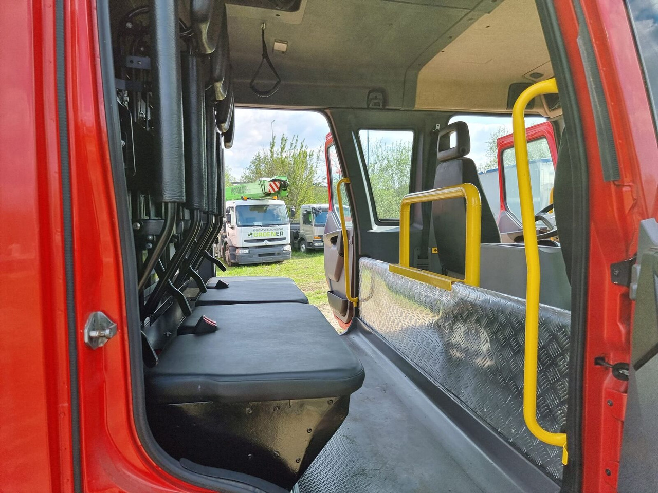 Fire truck Renault Midlum 210 dci Fire Truck - 2000l water + 170l foam: picture 23