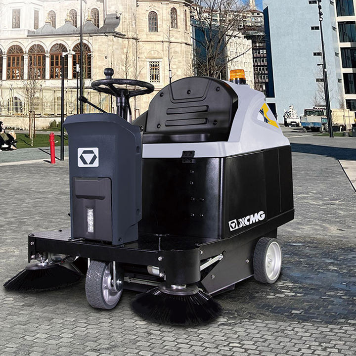 New Industrial sweeper XCMG Official XGHD100 Outdoor Street Electric Power Floor Sweeper Washing Machines For Road Leaf Dust Garbage Cleaning: picture 2