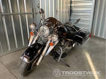 Motorcycle Harley davidson road king: picture 1
