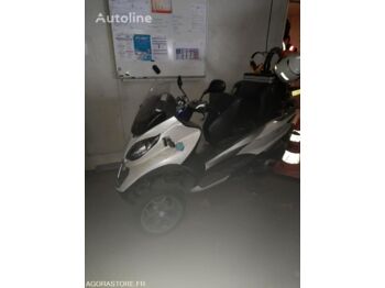 Motorcycle PIAGGIO MP3 300LT: picture 1