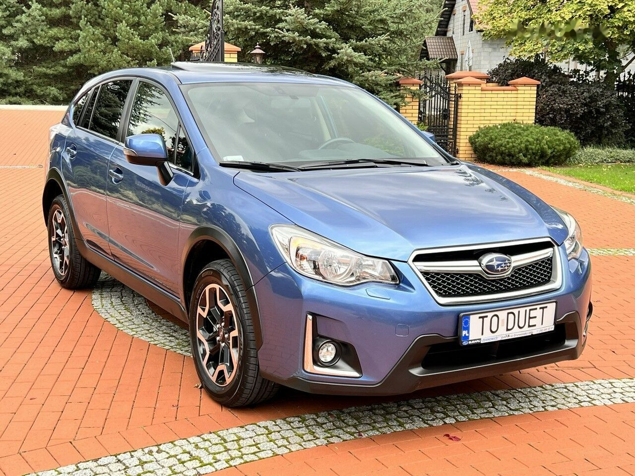 Car Subaru XV: picture 4