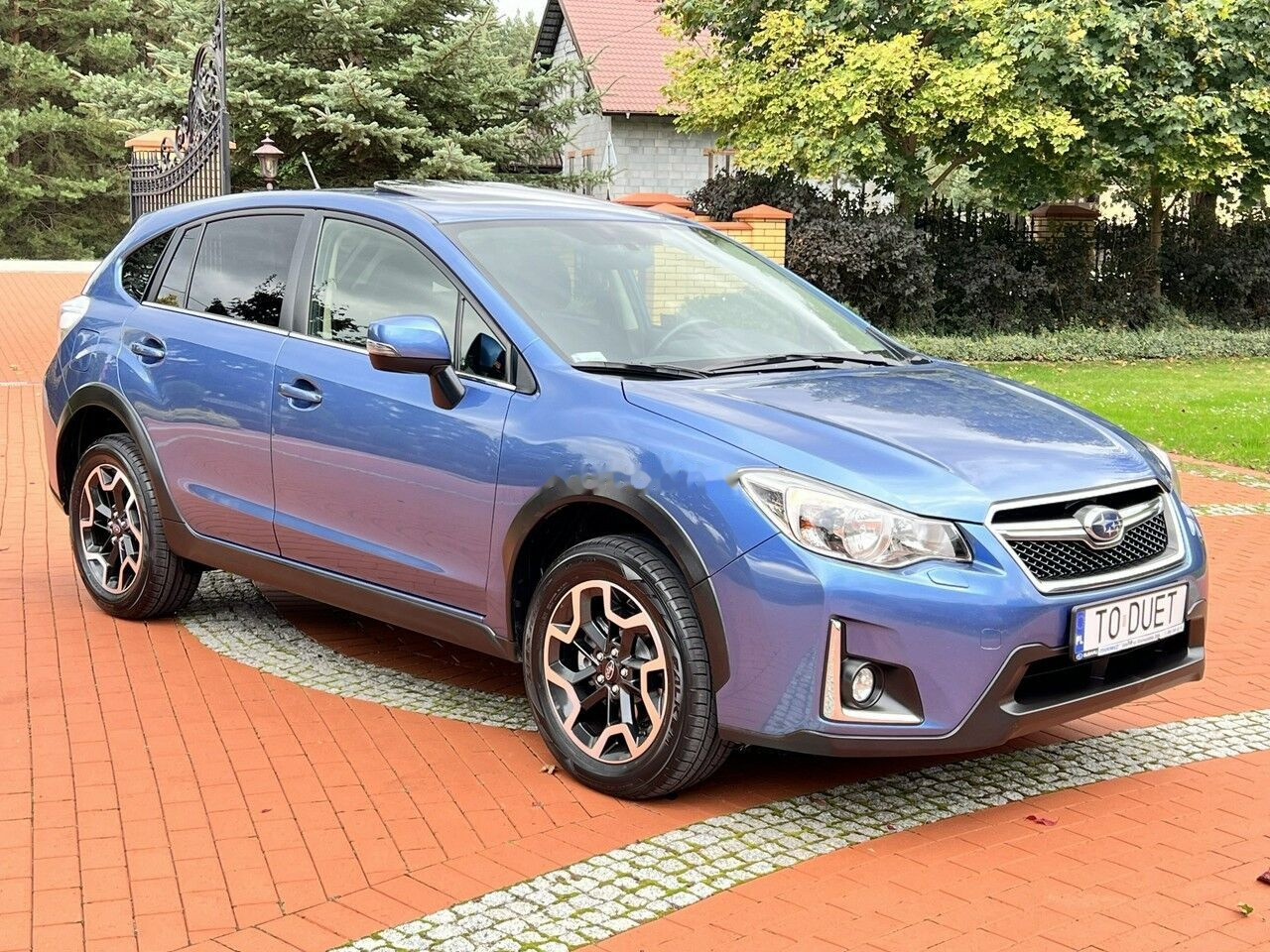 Car Subaru XV: picture 6