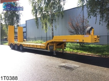 Low loader semi-trailer Castera Lowbed 56.500 kg, Steel suspension: picture 1