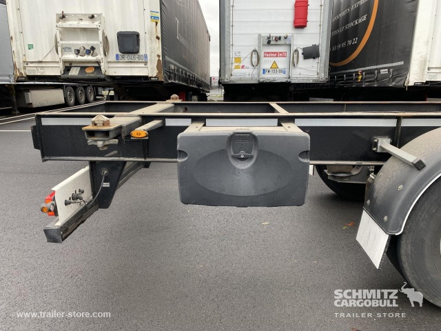 Container transporter/ Swap body semi-trailer FRUEHAUF Containerchassis Standard: picture 10
