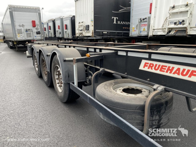 Container transporter/ Swap body semi-trailer FRUEHAUF Containerchassis Standard: picture 9